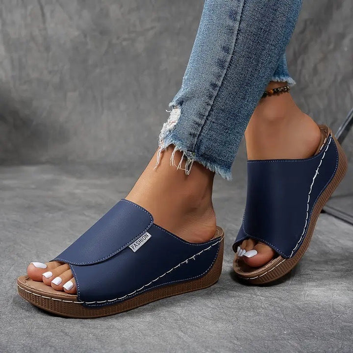 Jade - Comfortable Slides with Arch Support