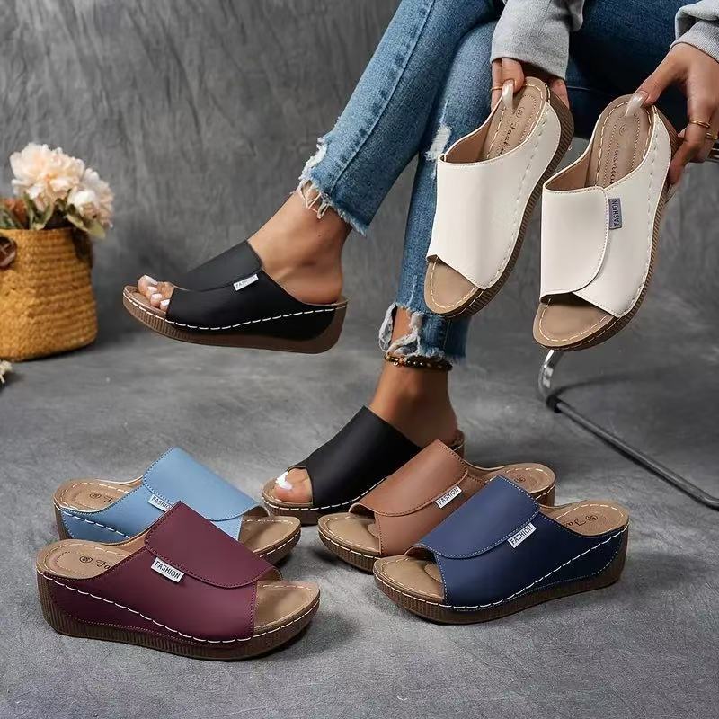 Jade - Comfortable Slides with Arch Support
